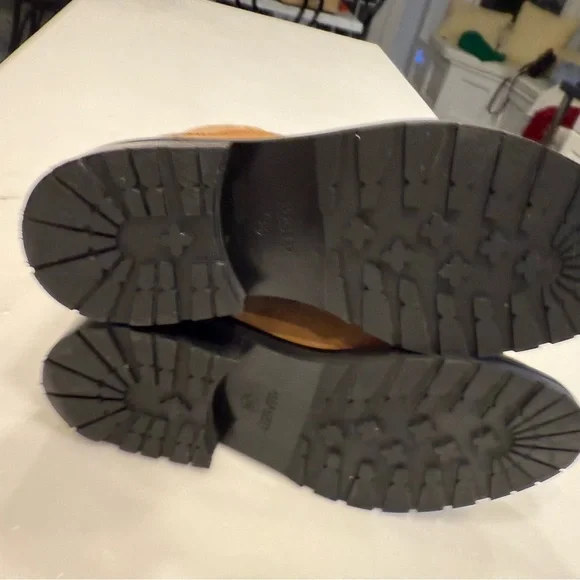 All Saints Women Donita Tan Suede Lace-up Zip Ankle Combat boots US 7.5 EUR 38 - Picture 4 of 9